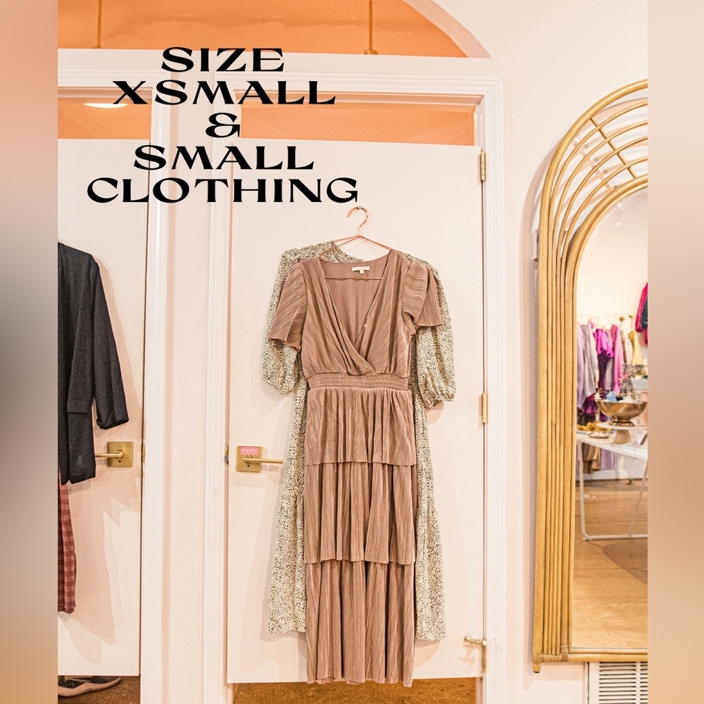 Size extra small and small clothing listing for live show